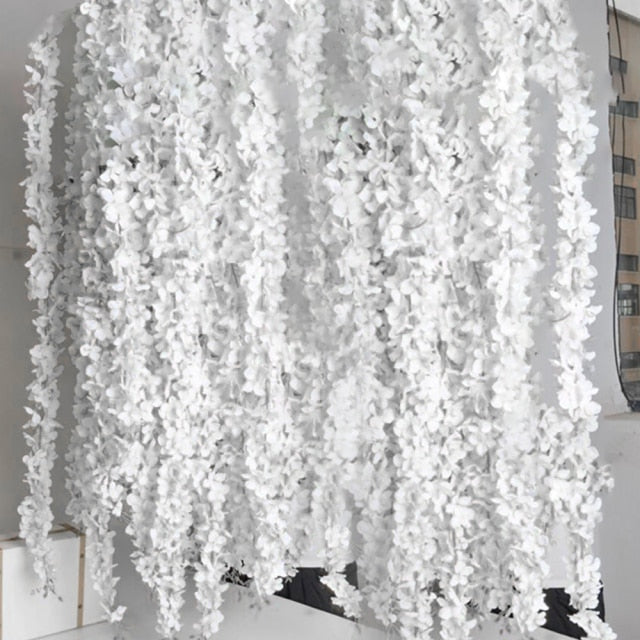 20 x Artificial Wisteria Strands with White or Cream Flowers - Clover Online