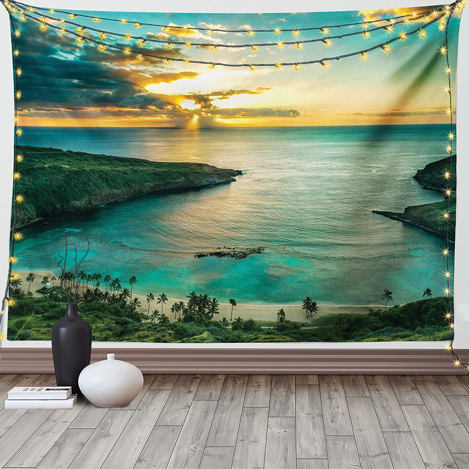 Hawaiian Sunrise Garden Tapestry - Clover Online